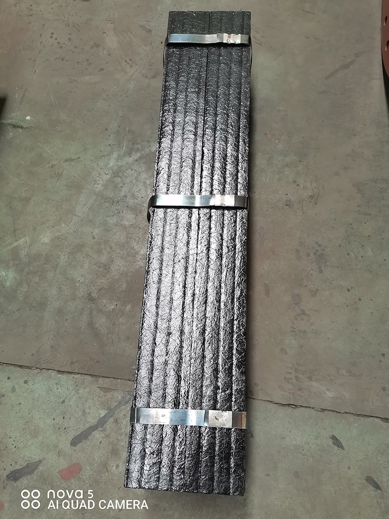 堆焊耐磨板可以在600℃以上的環(huán)境當(dāng)中使用嗎？(圖2)